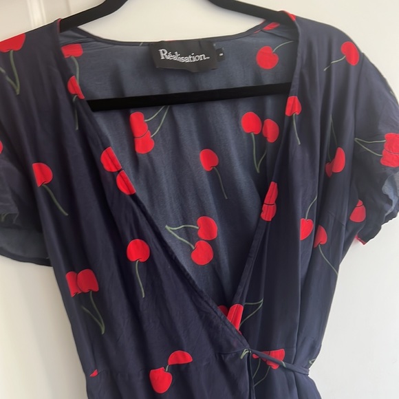 🍒 Réalisation Par - The Teale Dress - Wild Cherry - Picture 3 of 6